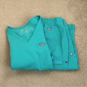 Figs scrubs in Surgical Green